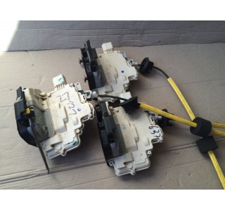 https://www.autodily-audi.cz/1034-thickbox/zamek-dvere-4f1-837-016-.jpg