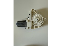 Motorek stahovačky Audi A6, A7 allroad (4G) 8K0959802B